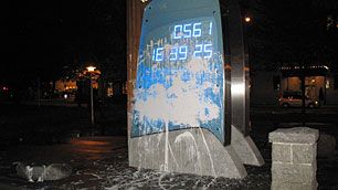 Vandals Cover Olympic Clock in Paint