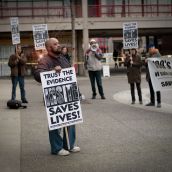 Insite Protestors Block Harper Visit
