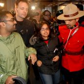 Traditional 'photo with a mountie' at immigration ceremony 