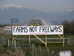 Lawsuit Launched against Gateway Freeway