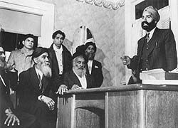 Naginder Singh Gill, the charismatic general secretary of the Khalsa Diwan Society addressing a meeting of Sikhs. Naginder Singh played a critical role during the years that lead to obtaining the right to vote.  