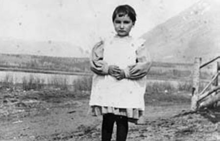 Children who attended and died at Métis residential/boarding schools excluded from Settlement Agreement, apology, federal recognition. Photo credit: Archival photo from the Métis Nation website